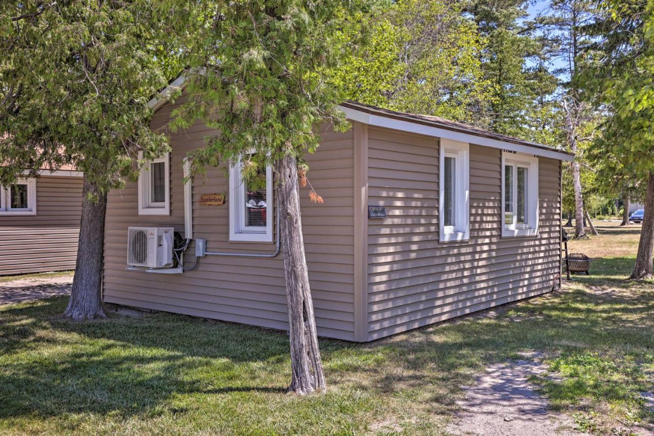 Charming Suttons Bay Cottage With Shared Waterfront! Exterior photo